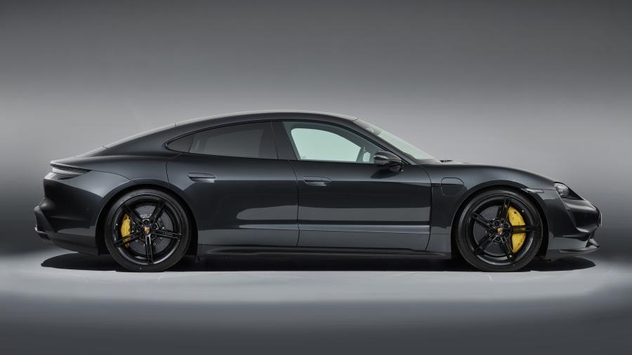  Porsche Taycan Turbo S 2020 года  (AU) (фото 3 из 30)